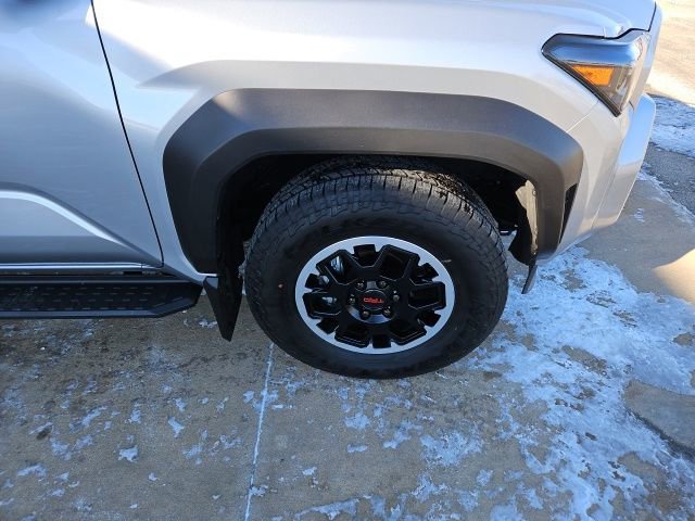 Used 2025 Toyota 4Runner TRD Off-Road Premium image 9