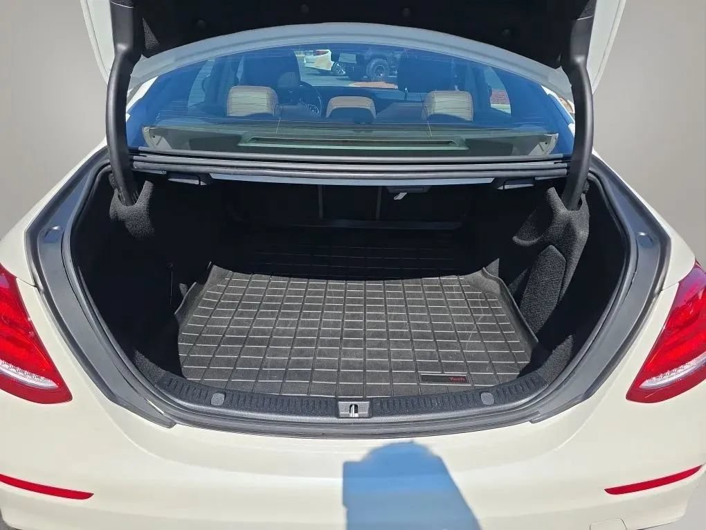 Used 2019 Mercedes-Benz E 450 4MATIC Sedan image 53