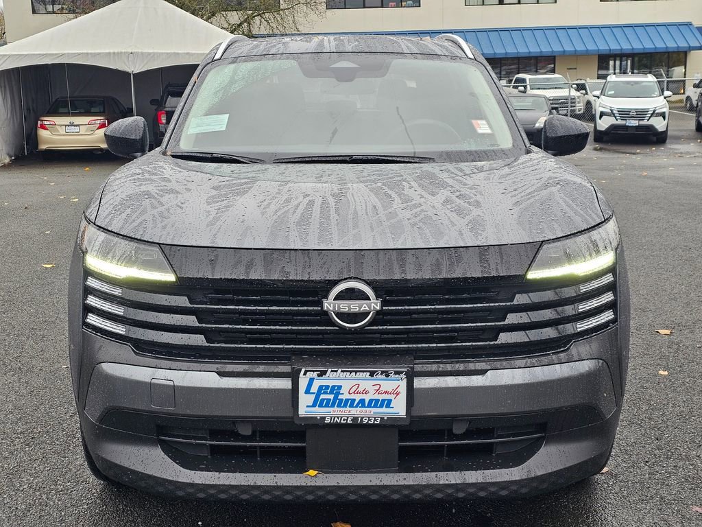 New 2026 Nissan Kicks SV w/ SV Premium Package image 2