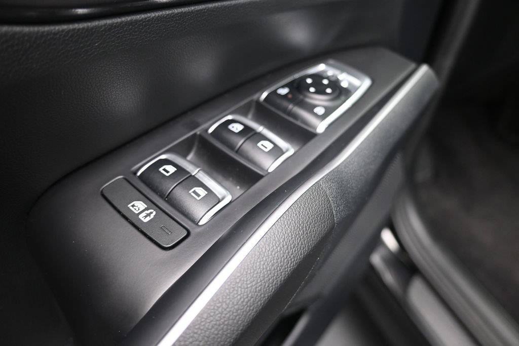 Used 2025 Kia Sorento S w/ Panoramic Sunroof Package FWD image 22