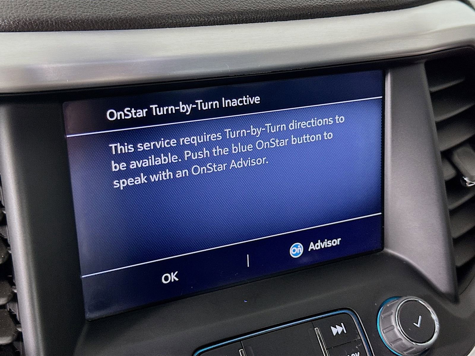 Used 2021 GMC Acadia SLE image 14