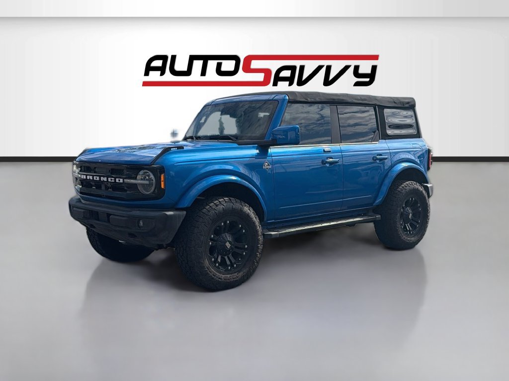Used 2023 Ford Bronco Outer Banks AWD/4WD image 3