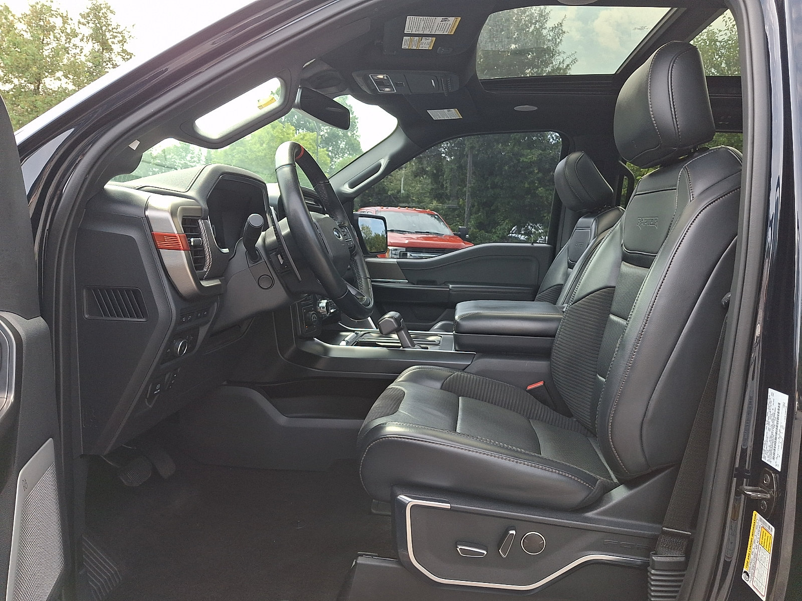 Used 2022 Ford F150 Raptor w/ Equipment Group 801A High AWD/4WD image 14