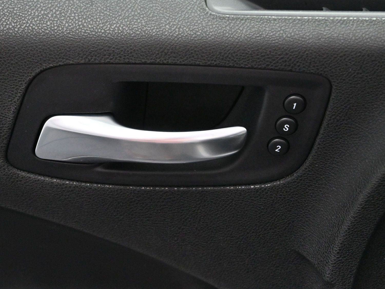 Used 2021 Dodge Charger SXT w/ Leather Interior Group image 12