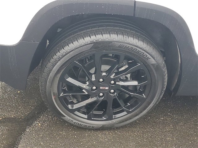 Certified 2023 GMC Terrain SLT w/ Elevation Edition image 5