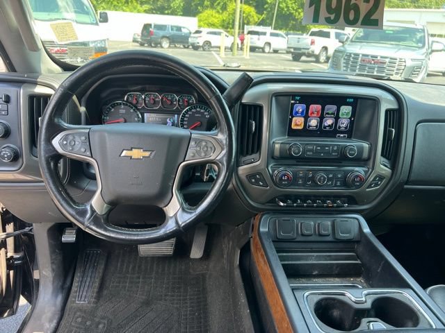 Used 2017 Chevrolet Silverado 1500 High Country AWD/4WD image 16