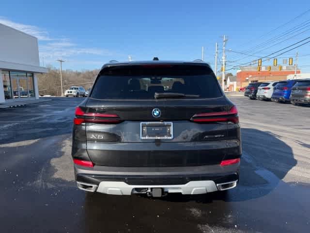 New 2026 BMW X5 xDrive50e w/ Premium Package AWD/4WD image 6