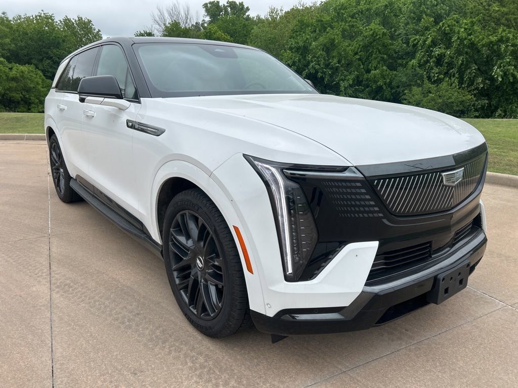 Used 2025 Cadillac Escalade IQ Sport 2 w/ LPO, ONYX Package AWD/4WD image 7