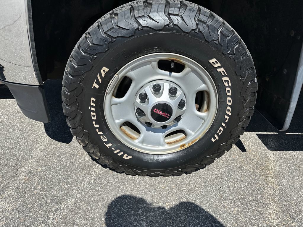 Used 2015 GMC Sierra 2500 4x4 Double Cab w/ Snow Plow Prep Package image 21