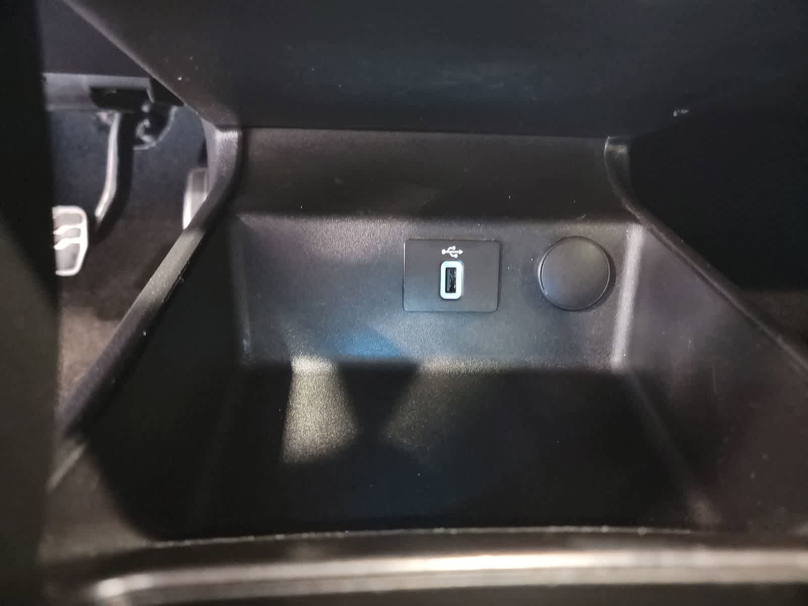 Used 2018 Ford Fusion Titanium AWD/4WD image 17