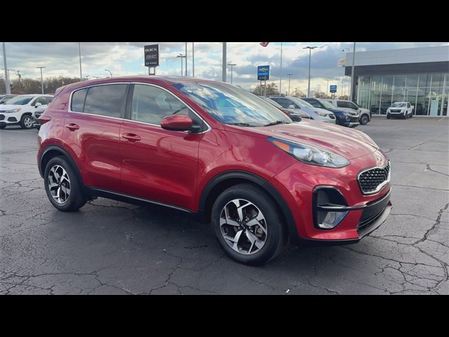 Used 2021 Kia Sportage LX image 2