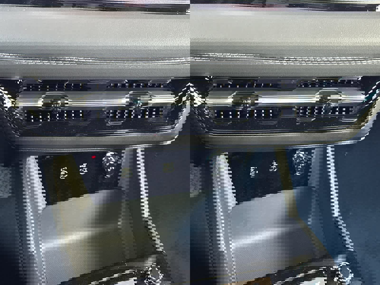 Used 2025 Audi A6 e-tron Premium w/ Convenience Package image 18