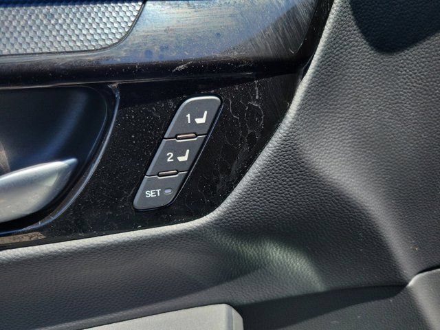 Used 2024 Honda CR-V EX-L image 17