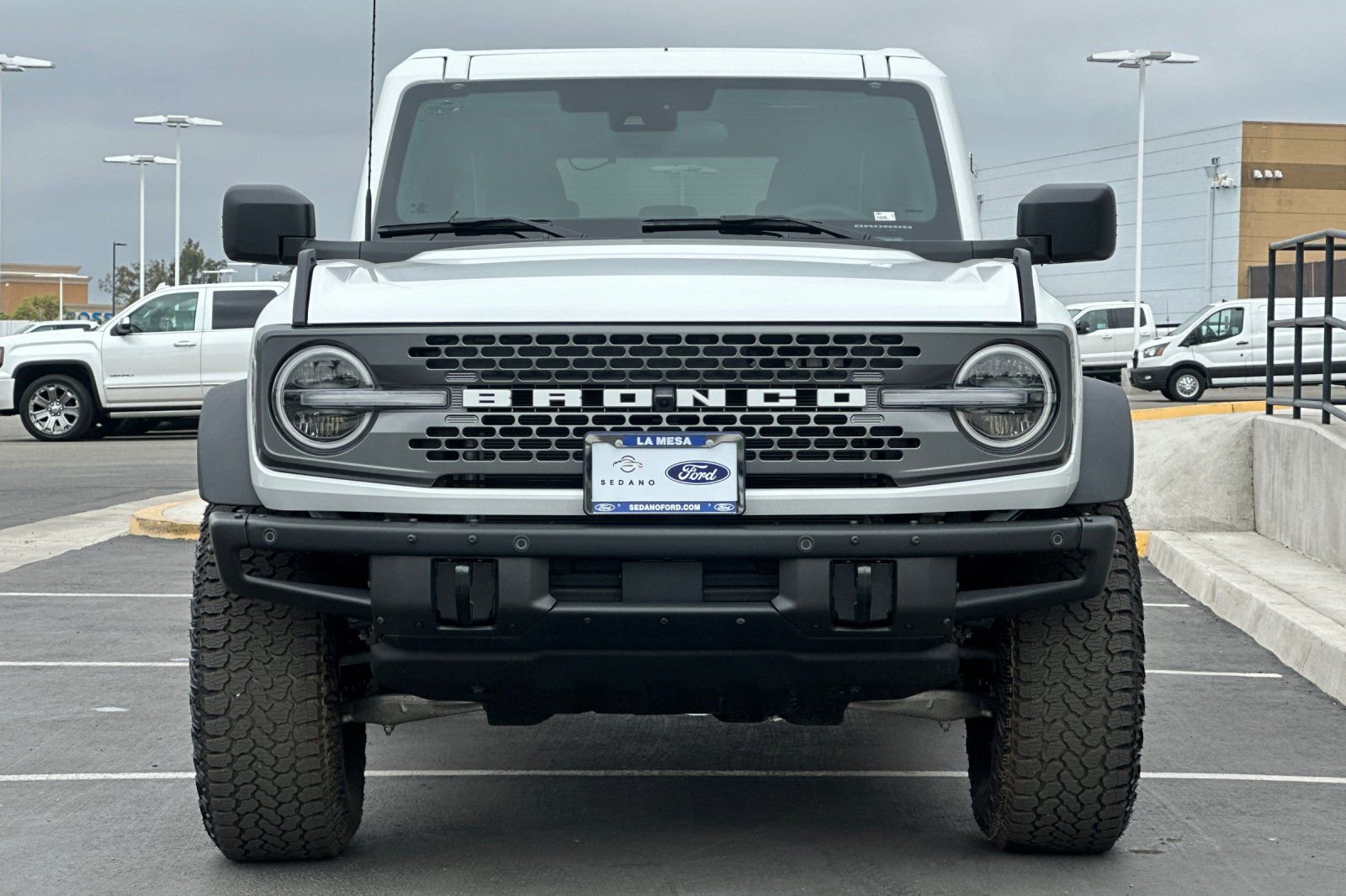 New 2026 Ford Bronco Badlands image 8