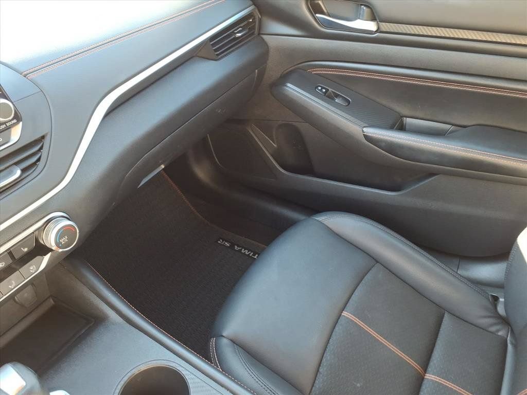 Used 2022 Nissan Altima 2.0 SR FWD image 33