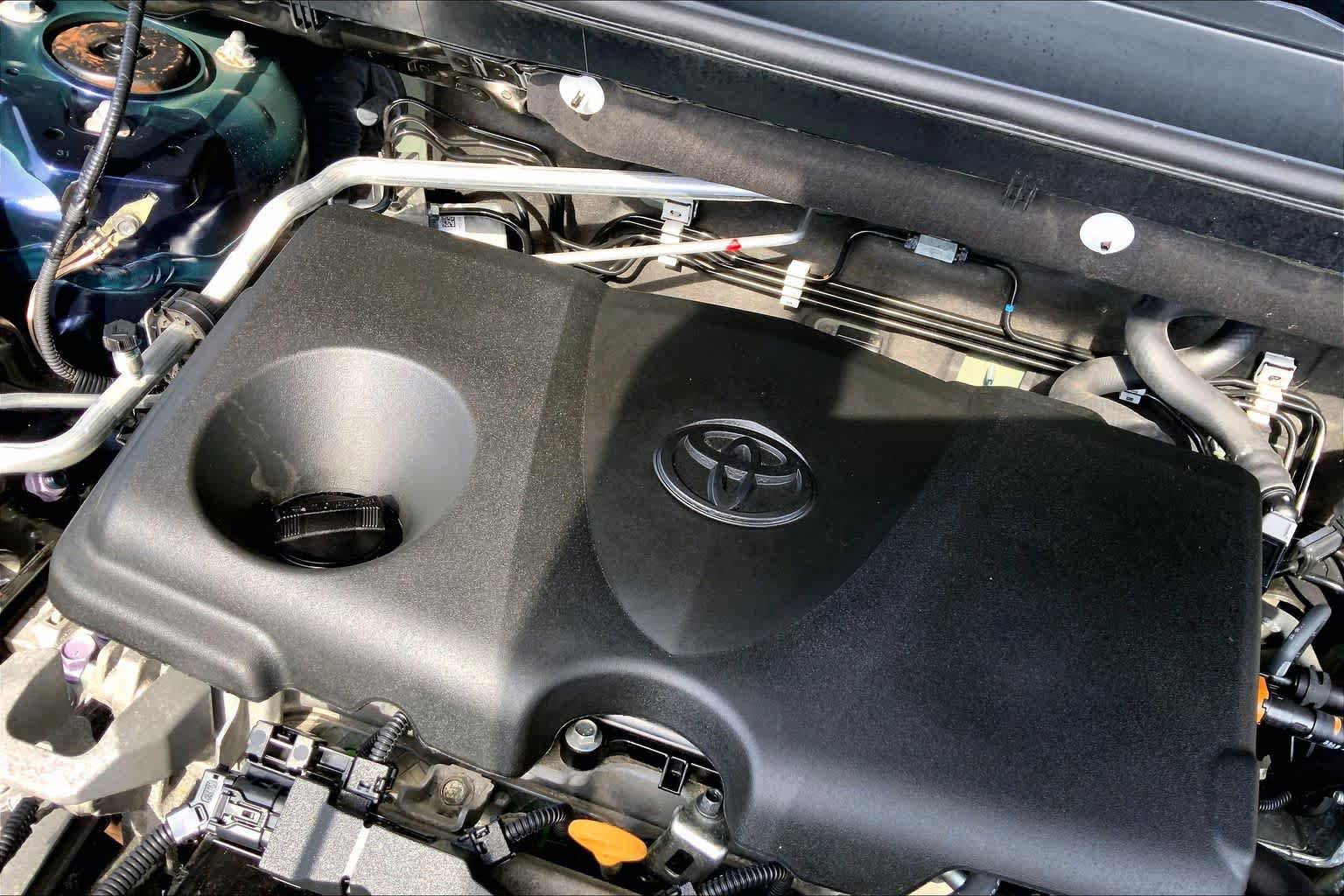 Used 2023 Toyota RAV4 Limited AWD/4WD image 64