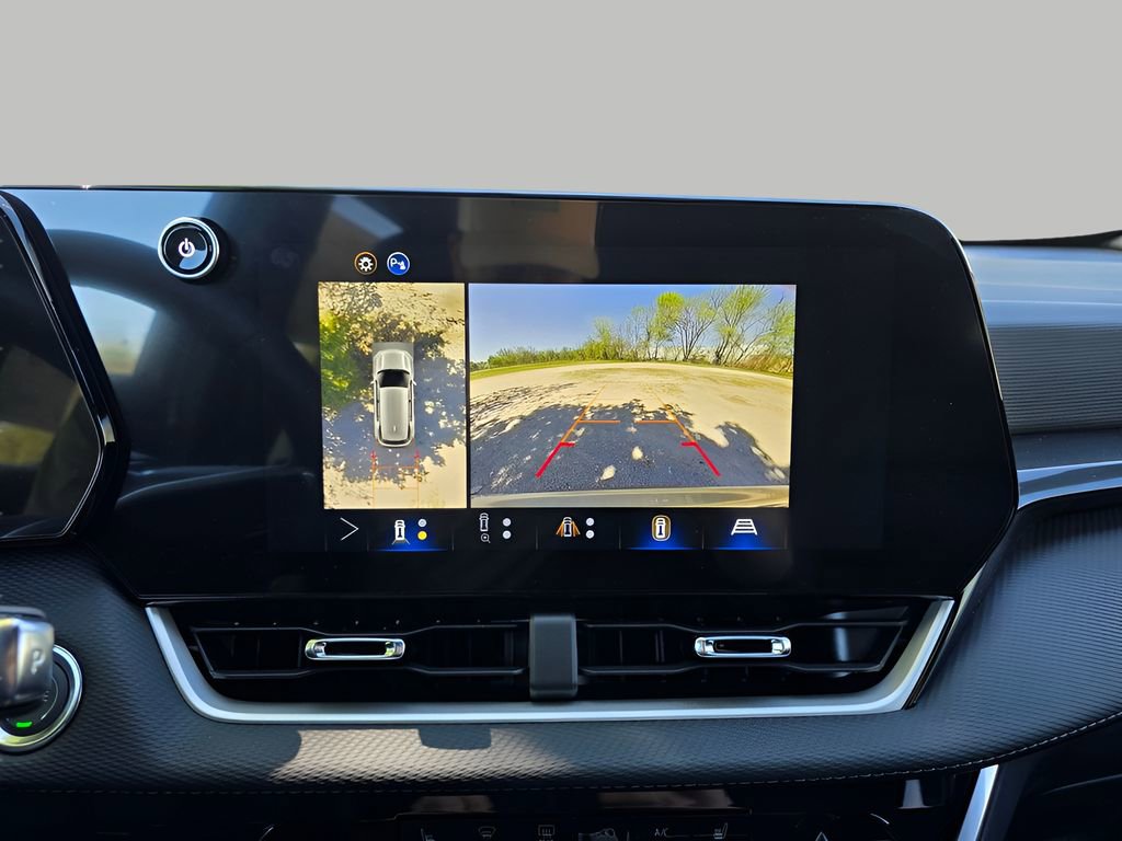 New 2026 Chevrolet Equinox LT image 21