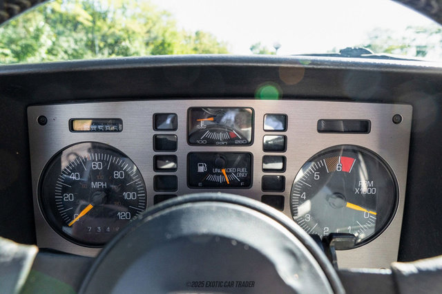 Used 1986 Pontiac Fiero GT image 43