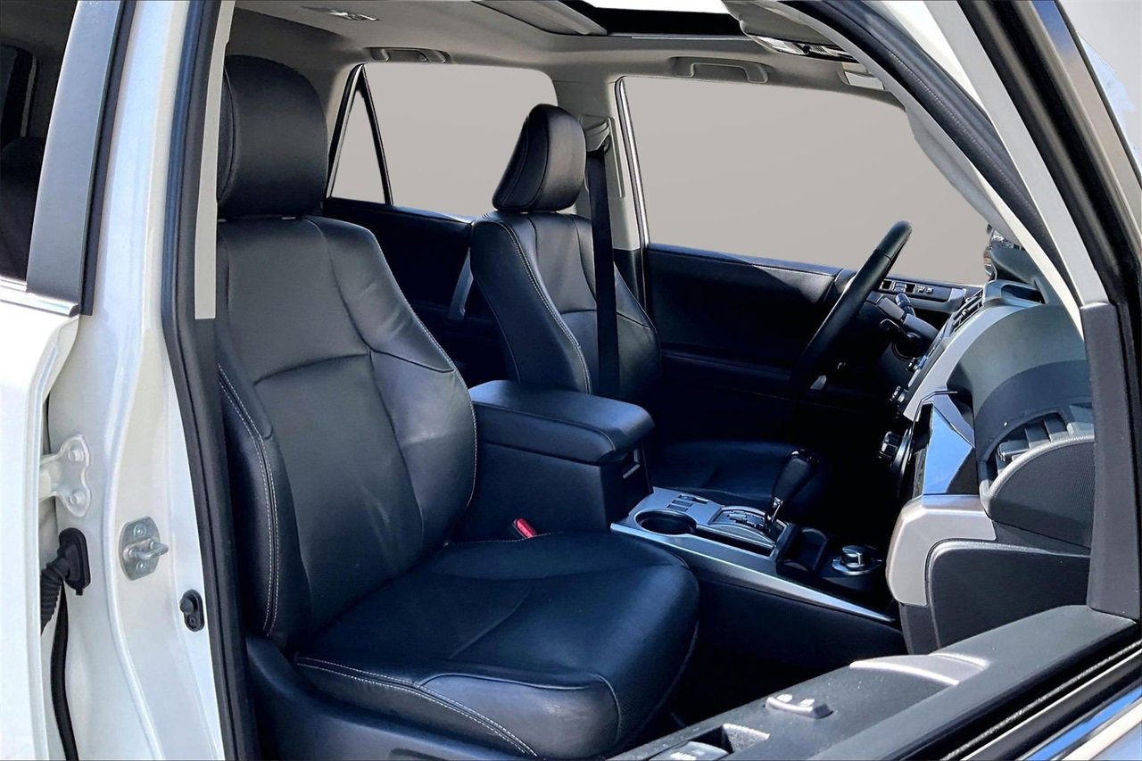 Used 2022 Toyota 4Runner Limited image 24