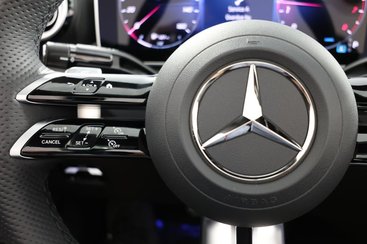 Used 2024 Mercedes-Benz CLE 300 4MATIC Cabriolet image 24