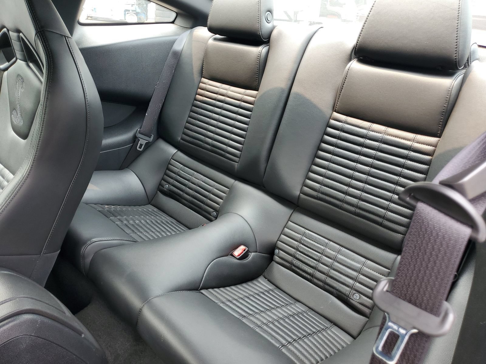 Used 2014 Ford Mustang Shelby GT500 w/ Equipment Group 821A RWD image 24