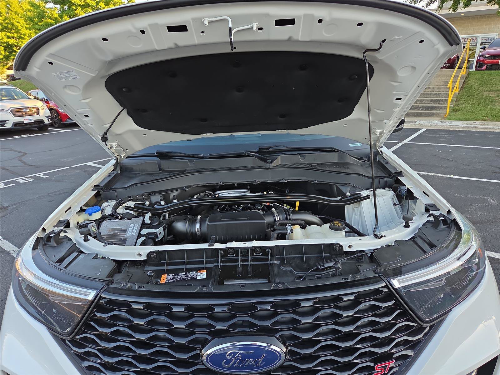 Used 2022 Ford Explorer ST w/ Equipment Group 401A AWD/4WD image 10