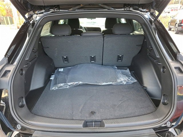 Certified 2025 Chevrolet Equinox EV LT image 29