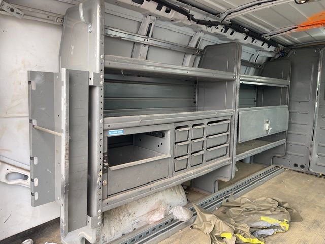 Used 2016 Chevrolet Express 3500 RWD image 11