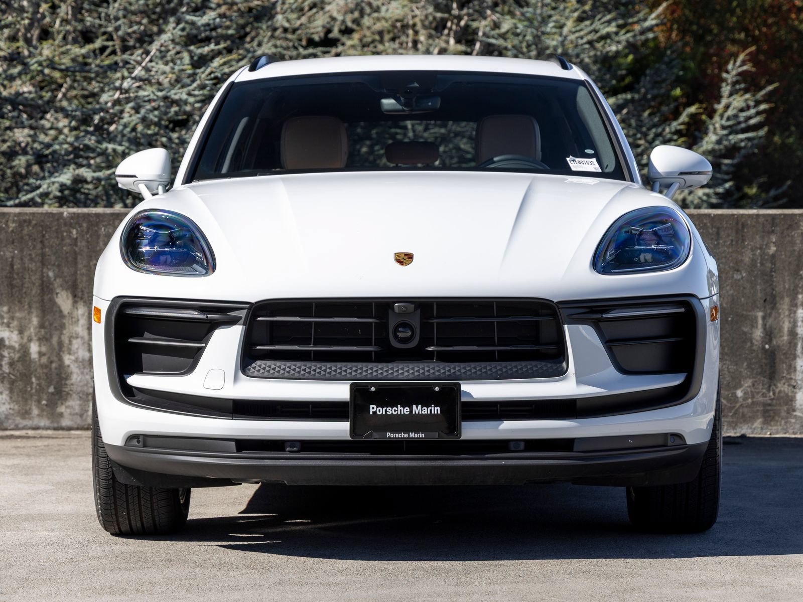 Certified 2026 Porsche Macan AWD/4WD image 8