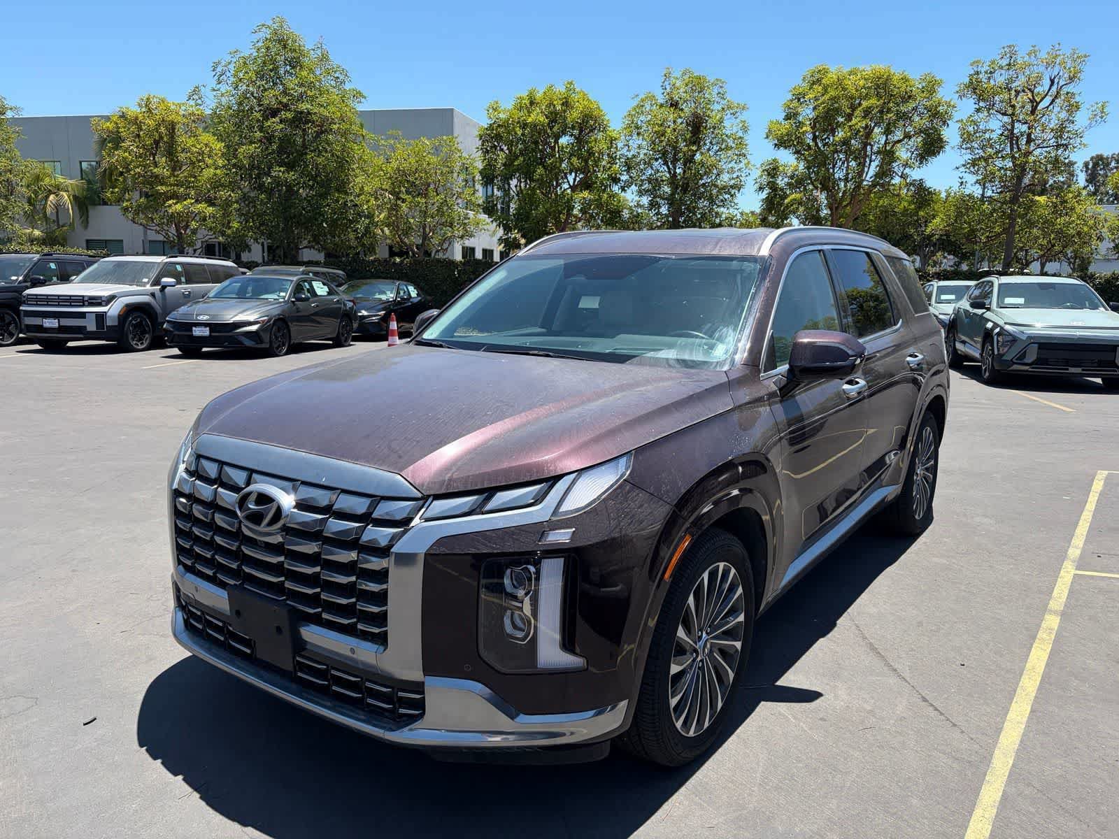 Used 2024 Hyundai Palisade Calligraphy AWD/4WD image 1