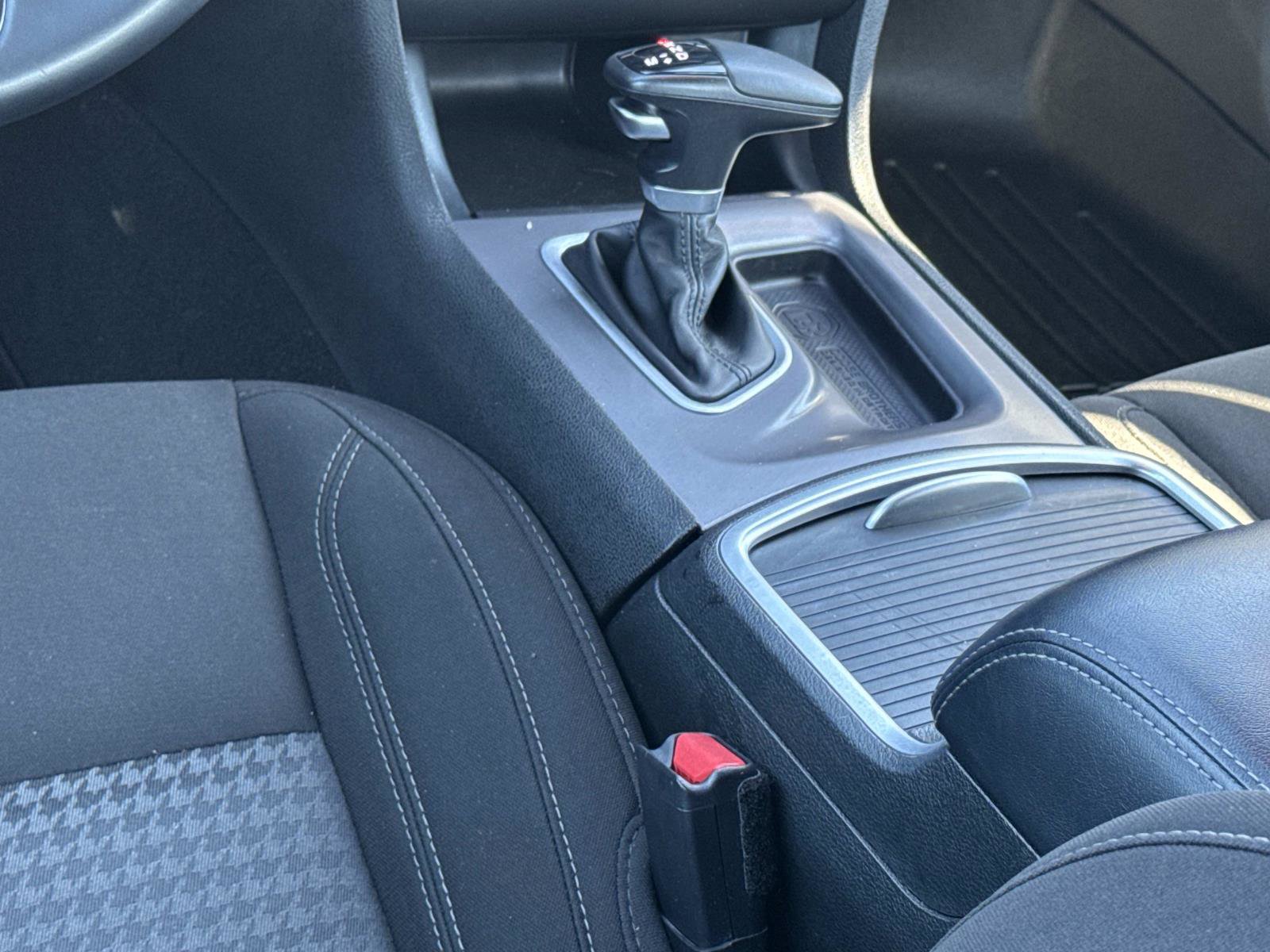 Used 2023 Dodge Charger SXT image 6