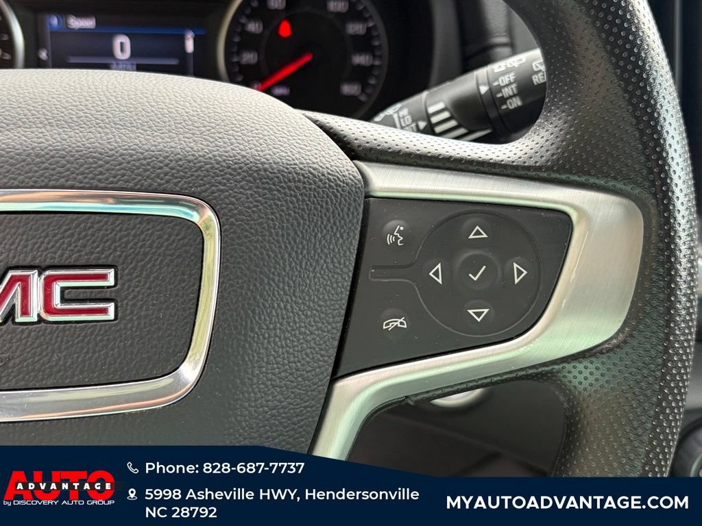 Used 2024 GMC Terrain SLE AWD/4WD image 19