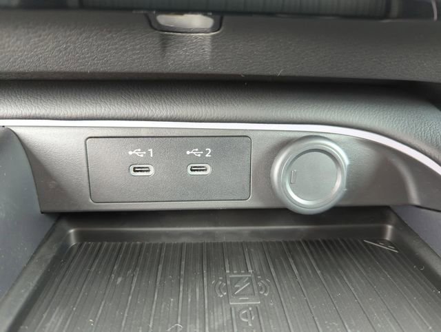 New 2026 Nissan Sentra SR w/ Floor Mat Package image 25