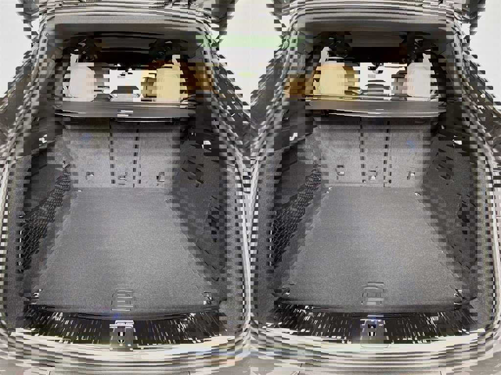 New 2026 Porsche Cayenne image 31