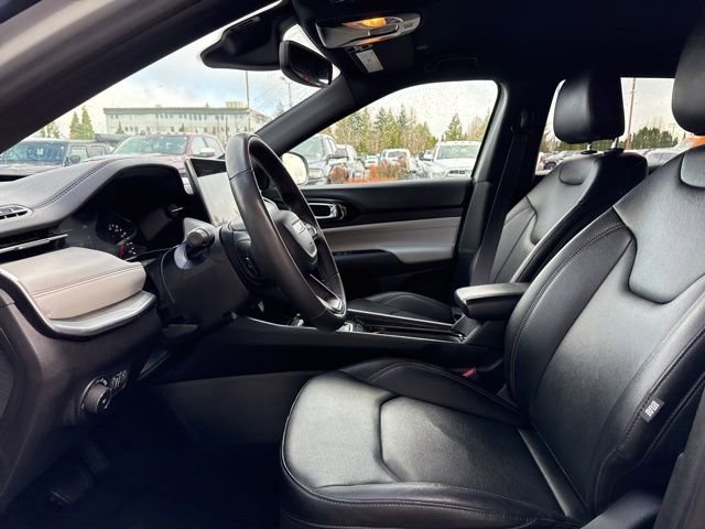 Used 2024 Jeep Compass Limited AWD/4WD image 24