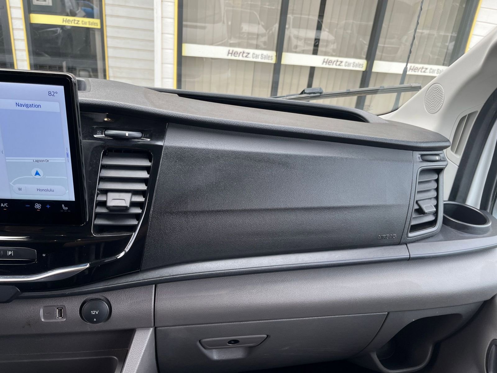 Used 2023 Ford Transit 350 XLT image 37