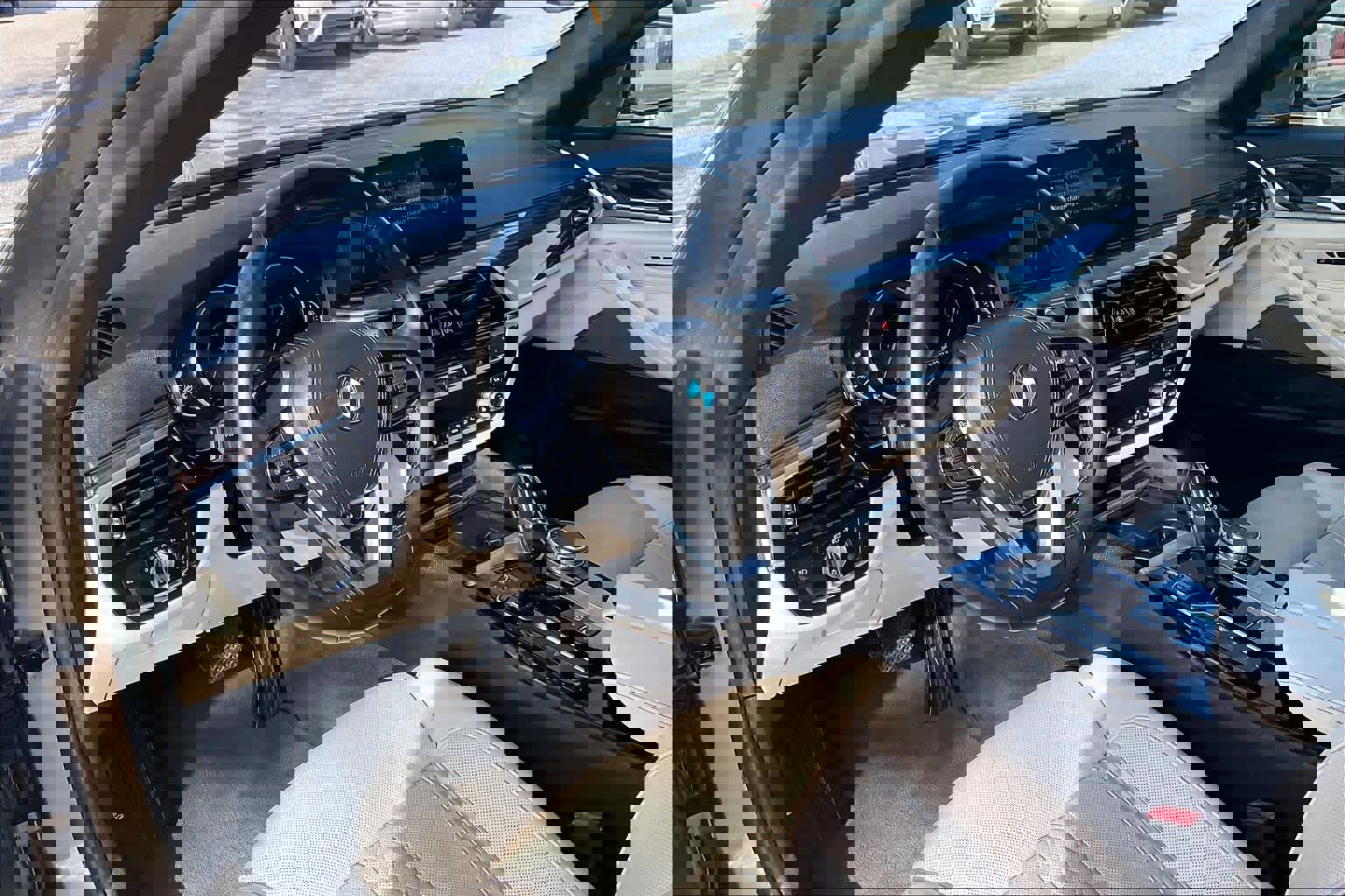 Used 2018 BMW 530e xDrive image 17