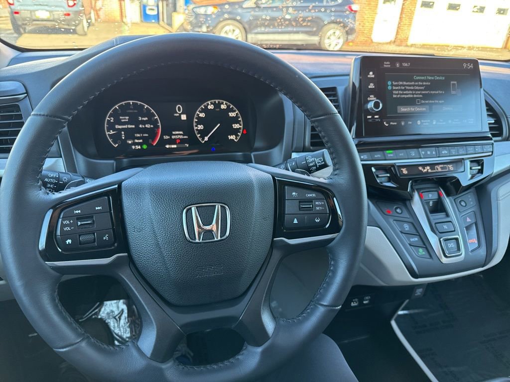 Used 2025 Honda Odyssey EX-L image 9