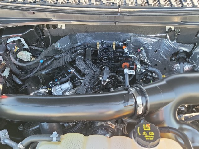 Certified 2024 Ford Expedition Limited AWD/4WD image 33