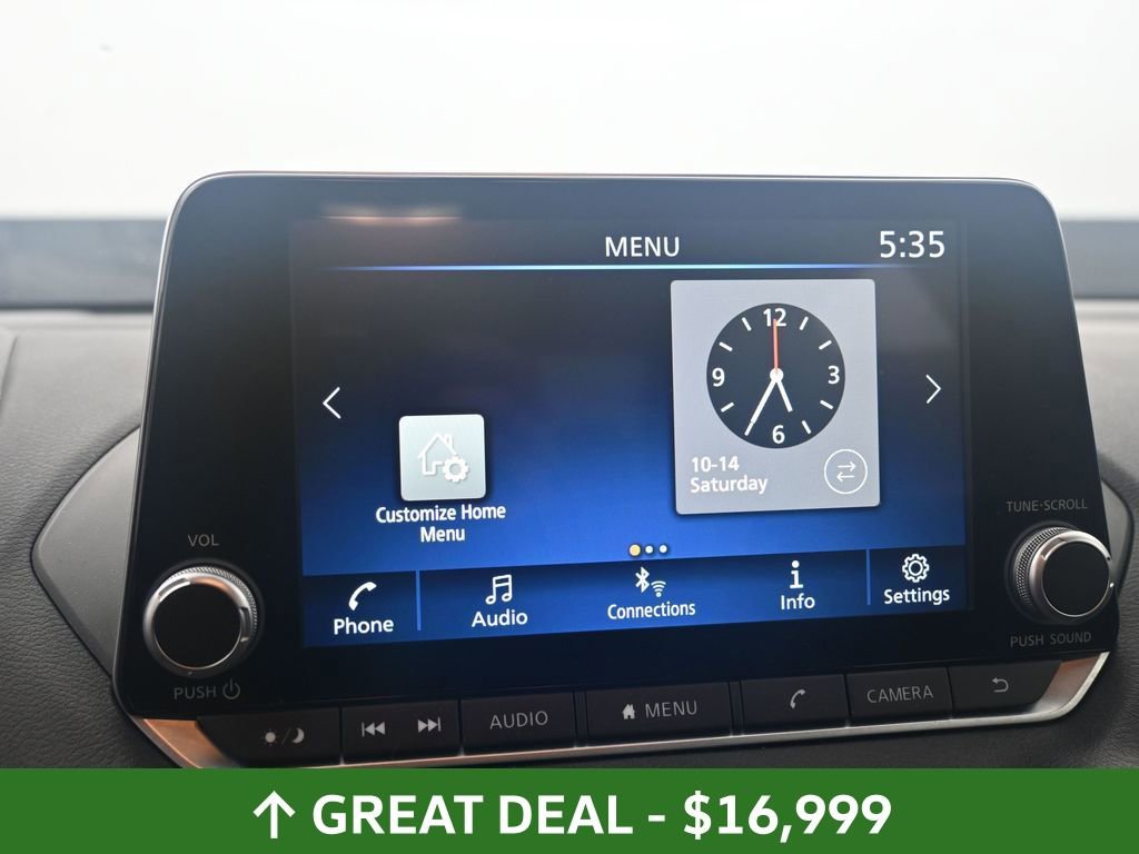 Used 2024 Nissan Sentra SV image 33