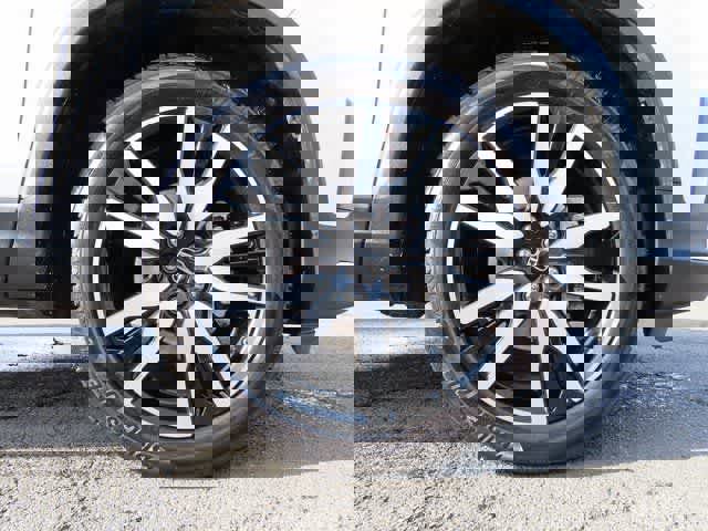 Certified 2021 Honda Pilot Touring image 9