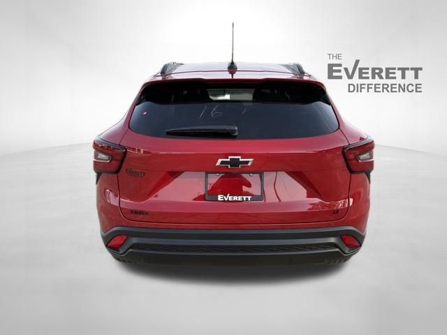 New 2026 Chevrolet Trax LT w/ Sunroof Package FWD image 6