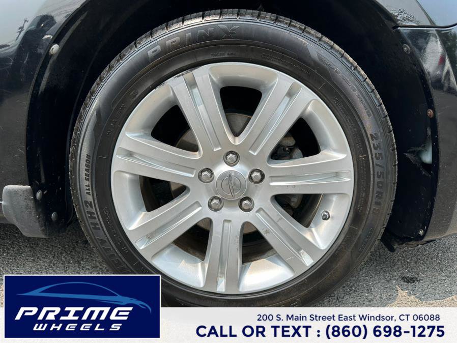 Used 2013 Chrysler 200 LX FWD image 25