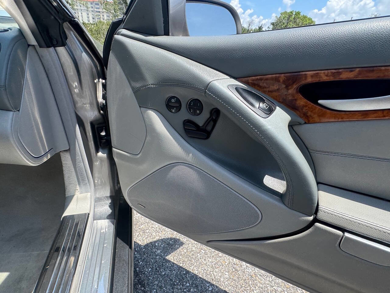 Used 2007 Mercedes-Benz SL 550 image 78