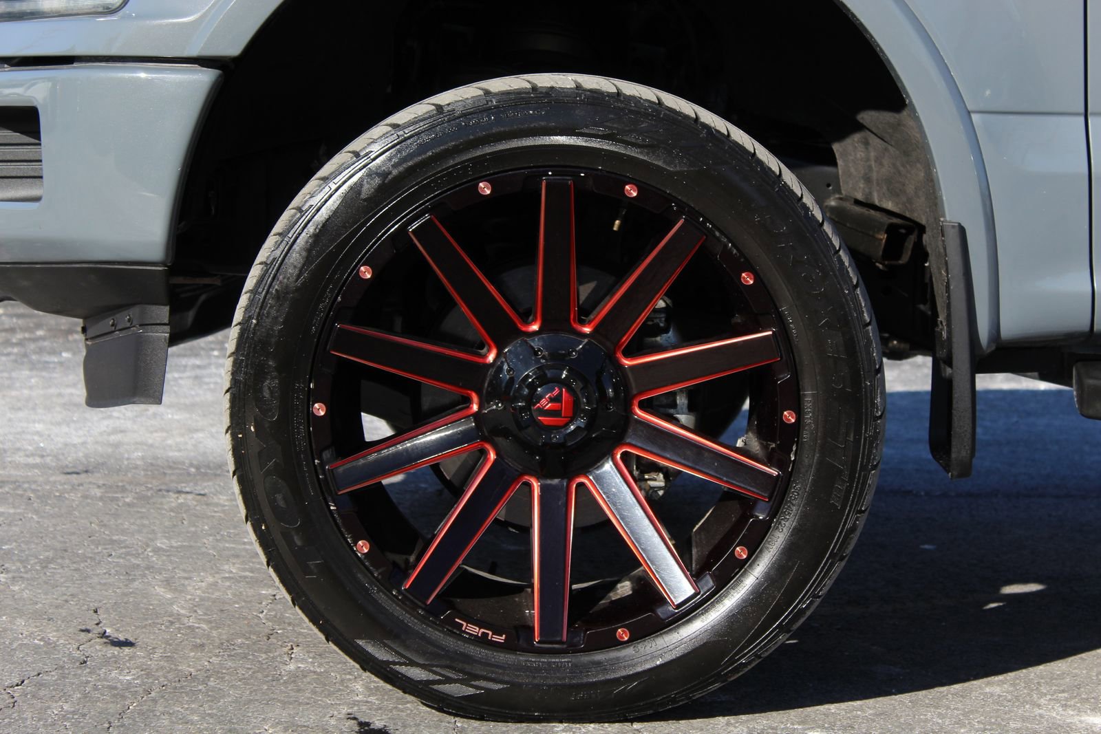 Used 2019 Ford F150 XLT w/ Equipment Group 302A Luxury image 22