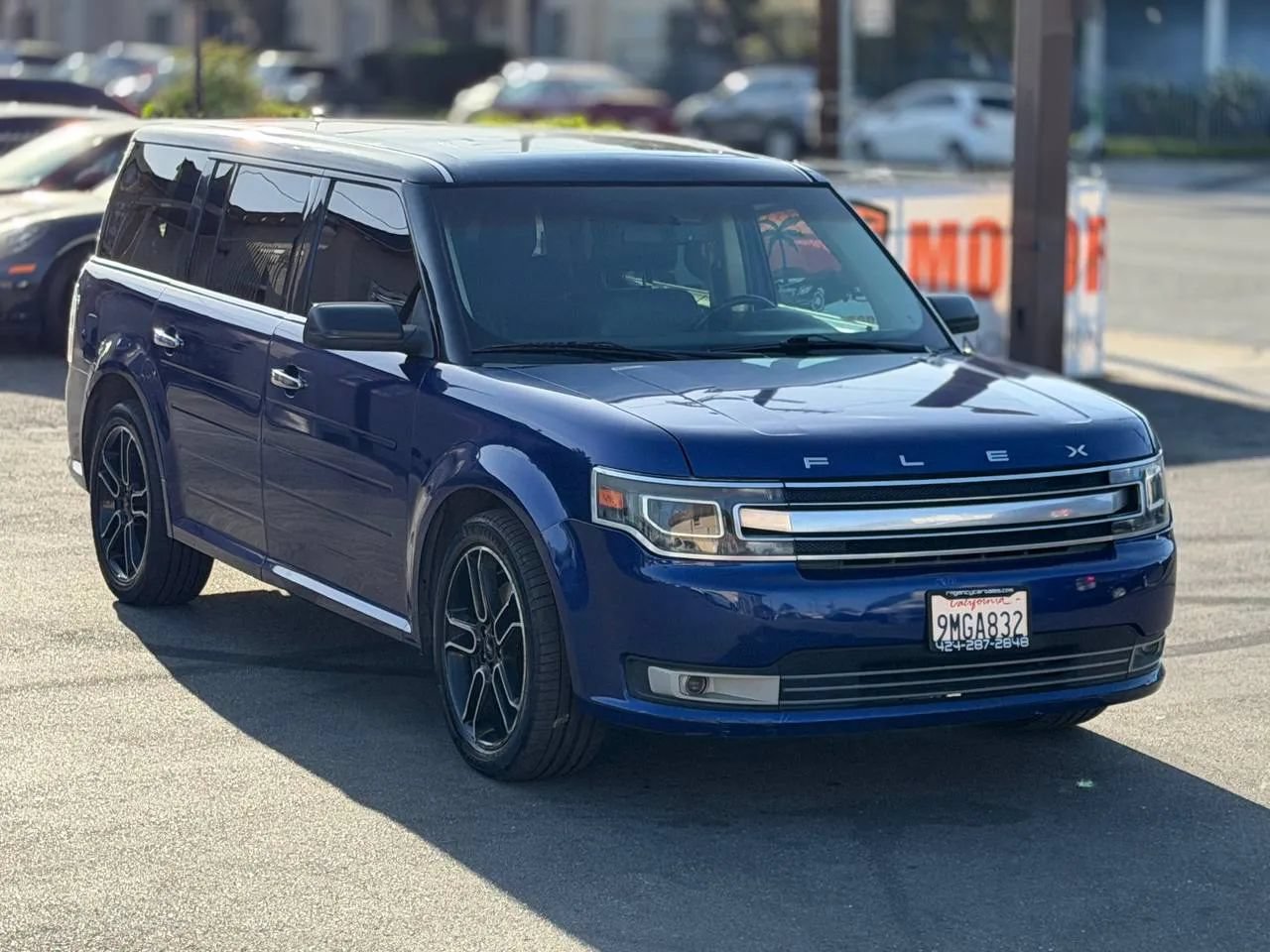 Used 2014 Ford Flex Limited w/ Appearance Package FWD image 2