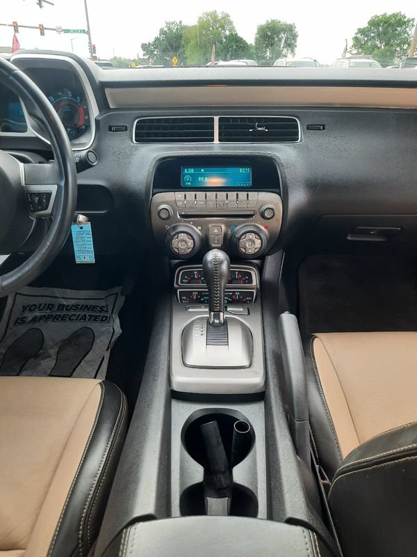 Used 2010 Chevrolet Camaro SS w/ RS Package RWD image 11