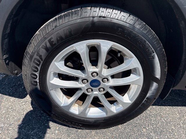 Used 2020 Ford Escape SE AWD/4WD image 13