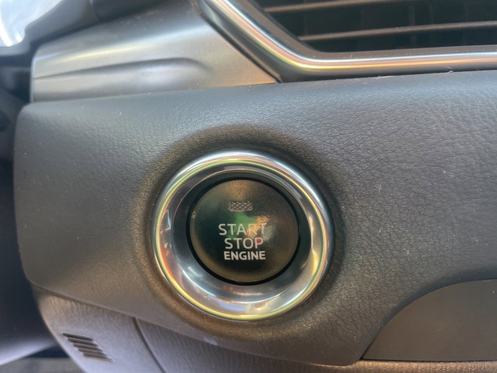 Used 2020 MAZDA CX-5 Touring image 22