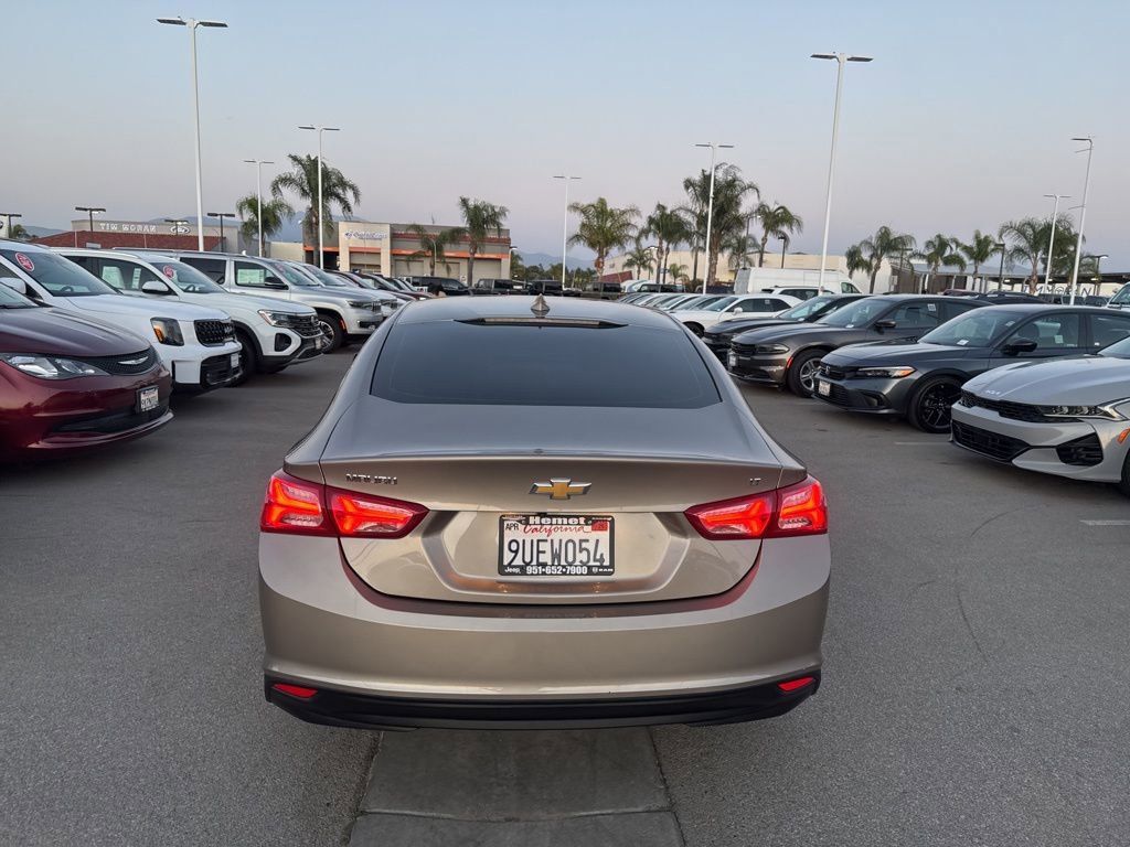Used 2022 Chevrolet Malibu LT FWD image 7